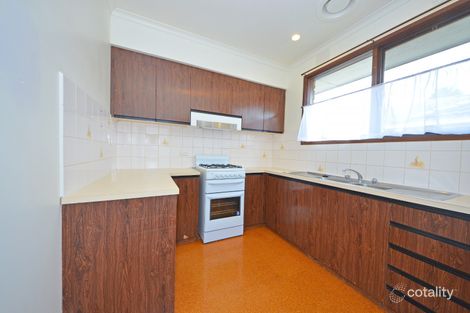 Property photo of 5 Camelot Drive Glen Waverley VIC 3150