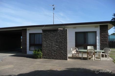 2/23 Maude St, Lucknow, VIC 3875