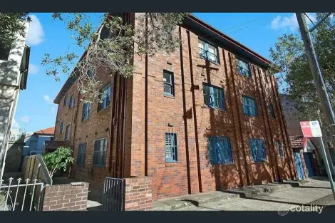 Property photo of 2/95 Ebley Street Bondi Junction NSW 2022