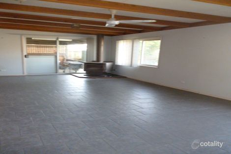 Property photo of 12 Maywood Drive Epping VIC 3076