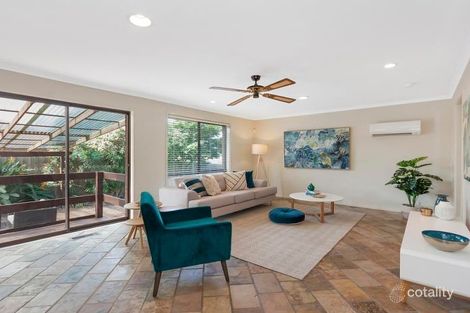 Property photo of 44 Thompson Circuit Mill Park VIC 3082