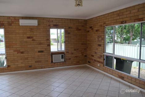 Property photo of 2/16 White Street Emerald QLD 4720