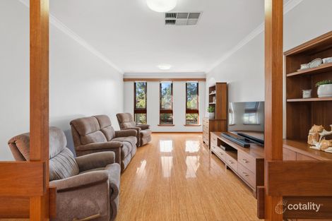 Property photo of 3 Wilson Place Gooseberry Hill WA 6076