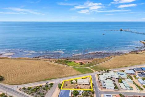 Property photo of 2-4 Rowe Terrace Ardrossan SA 5571