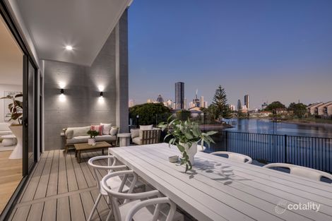 Property photo of 106 Clear Island Road Broadbeach Waters QLD 4218