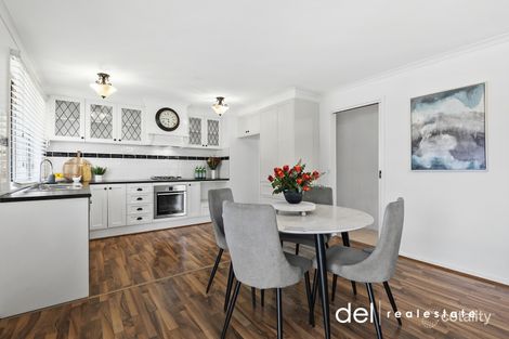 Property photo of 2/26 Leopold Crescent Hampton Park VIC 3976