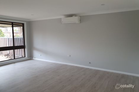 Property photo of 20 Solander Drive St Clair NSW 2759