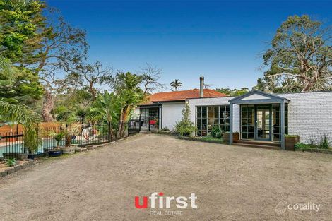 Property photo of 2 Seaview Road Frankston South VIC 3199