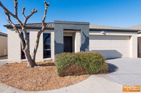 Property photo of 4/4 Lerra Street Jerrabomberra NSW 2619