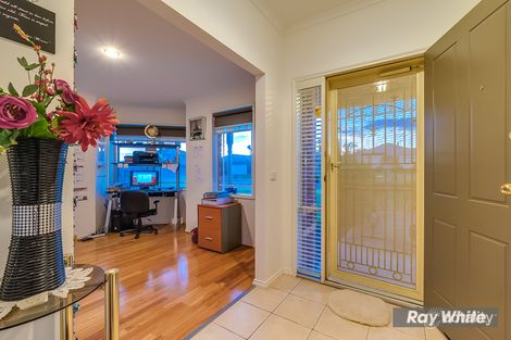 Property photo of 18 Rose Grange Boulevard Tarneit VIC 3029