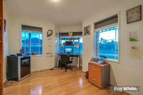 Property photo of 18 Rose Grange Boulevard Tarneit VIC 3029