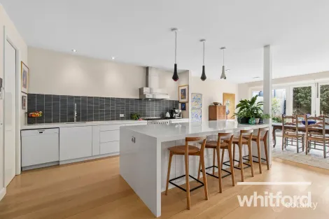 Property photo of 1/28 Mercer Parade Newtown VIC 3220
