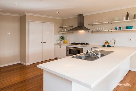 Property photo of 14 Honeydew Bend Byford WA 6122