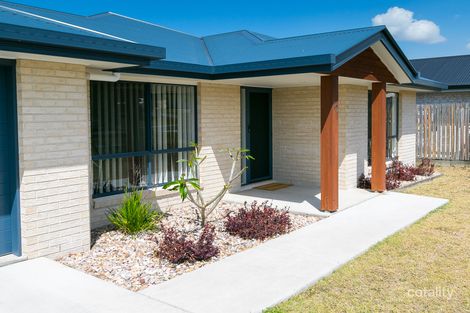 Property photo of 10 Peat Court Nikenbah QLD 4655