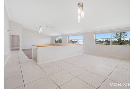 Property photo of 8 Solar Court Benowa QLD 4217