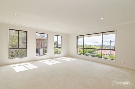 Property photo of 12 Moffatt Place Edens Landing QLD 4207