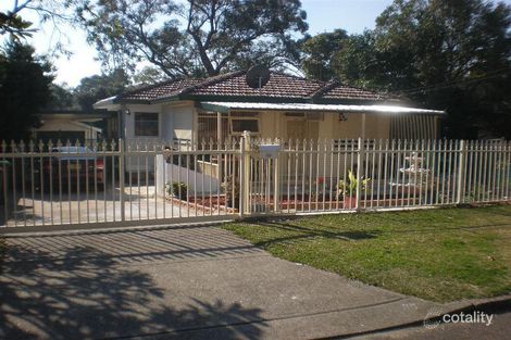 35 Lauma Ave, Greenacre, NSW 2190