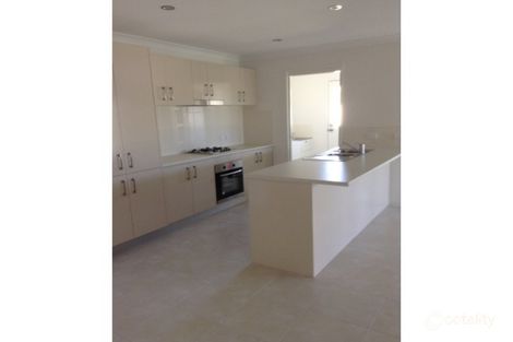 Property photo of 14 Amber Street Emerald QLD 4720