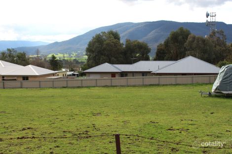 30 Greenham St, Corryong, VIC 3707