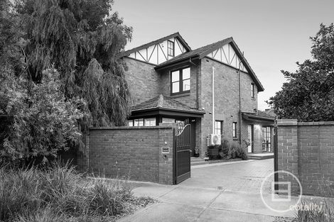 Property photo of 378 Howe Parade Port Melbourne VIC 3207