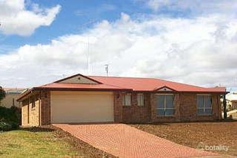 31 Wirraway Dr, Wilsonton, QLD 4350