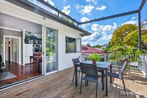 Property photo of 143 Beddoes Street Holland Park QLD 4121