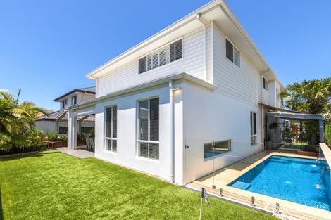 Property photo of 76 Lakeview Promenade Newport QLD 4020