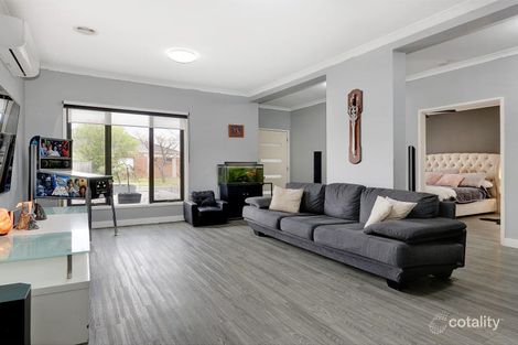 Property photo of 6 Glengarry Place Craigieburn VIC 3064