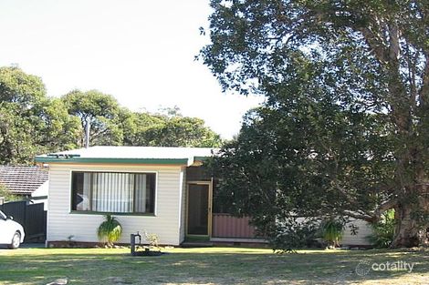 Property photo of 22 Merran Avenue Charlestown NSW 2290
