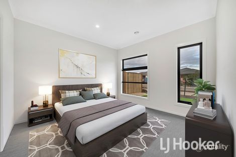 Property photo of 141 Manton Road Clyde North VIC 3978
