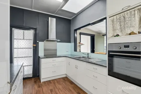 Property photo of 237 Harbour Drive Coffs Harbour NSW 2450