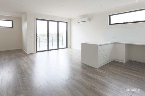 11/66 Outlook Dr, Dandenong North, VIC 3175