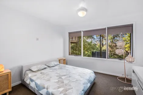 Property photo of 125 Hillside Road Avoca Beach NSW 2251