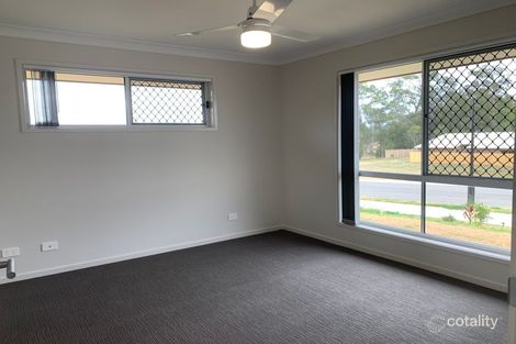 Property photo of 3 Annabelle Way Gleneagle QLD 4285