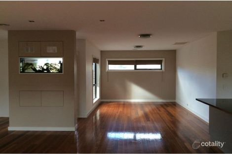 Property photo of 2/8 Hampton Parade West Footscray VIC 3012