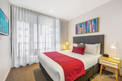 Property photo of 3303/2663 Gold Coast Highway Broadbeach QLD 4218