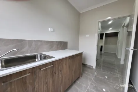 Property photo of 35 Wollahra Rise Wyndham Vale VIC 3024
