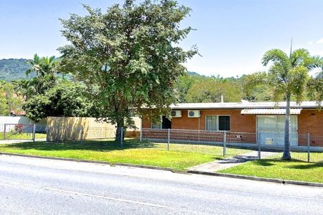 Property photo of 95-97 Enmore Street Manoora QLD 4870