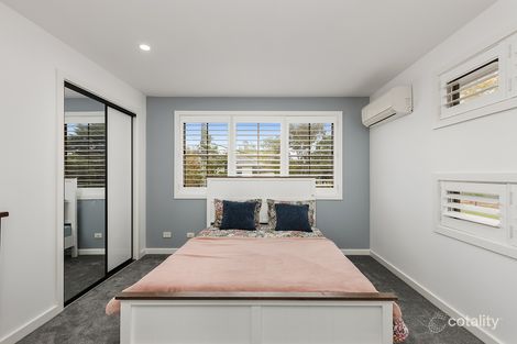 Property photo of 32 Dalveen Road Ivanhoe VIC 3079