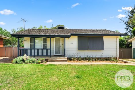 Property photo of 6 Adams Street Ashmont NSW 2650