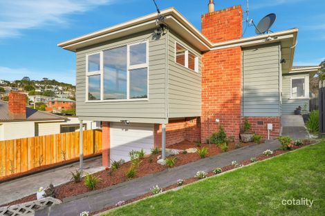 6 BROAD ST, LINDISFARNE, TAS 7015