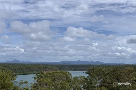 Property photo of 13 Alpine Avenue Boyne Island QLD 4680