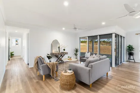 Property photo of 14 Sheldon Road Rockyview QLD 4701