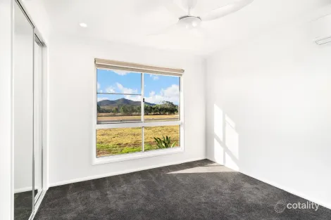 Property photo of 14 Sheldon Road Rockyview QLD 4701
