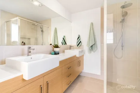 Property photo of 14 Sheldon Road Rockyview QLD 4701