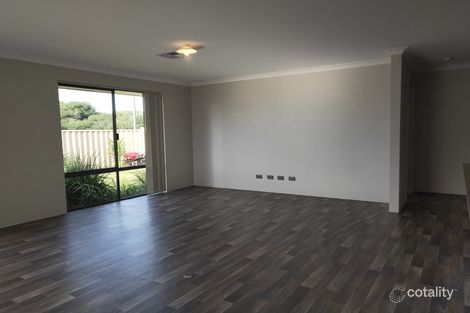 Property photo of 5 Hyandra Court Millbridge WA 6232