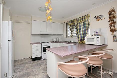 Property photo of 28 Sainsbury Street Wanniassa ACT 2903