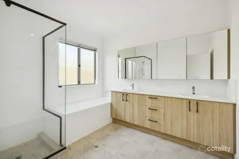 Property photo of 25B Bruce Road Morley WA 6062