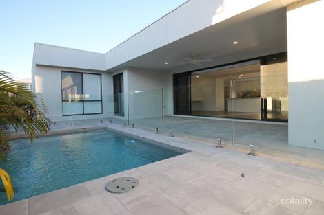 Property photo of 35 Cyan Street Helensvale QLD 4212