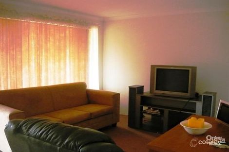 Property photo of 10 Signet Court Wannanup WA 6210